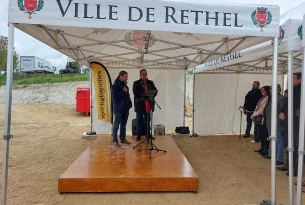 Première pierre posée pour le crématorium de Rethel